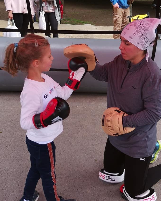 DJANAN TURA championne de Belgique amateur de BOXE OLYMPIQUE.